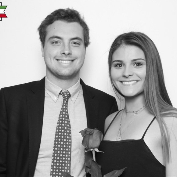 Meet your Posher, Quinn - Picture 1 of 1